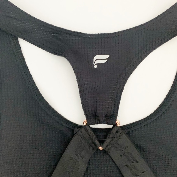 🛍HOST PICK 🛍 - Fabletics Blk Razor Tank - medium - Picture 4 of 8